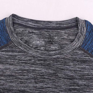 Vente en gros de t-shirts de gymnastique à compression pour hommes 100% coton vêtements de sport décontractés à col rond vêtements de fitness 220 grammes maillot vêtements solides - Product Image 4