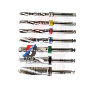 Taladros de implante regulares Instrumentos de cirujanos quirúrgicos dentales irrigados extendidos - Product Image 3