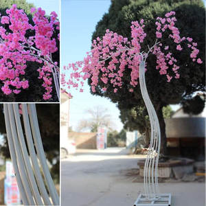 DREAMLIKE Nouvelle Arrivée Palmier Blanc Arbres Artificiels Tronc en Métal Doré Décoration Ecologique de Toile de Fond d'Entrée de Noël pour Mariage - Product Image 6