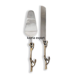 Cuchillo para Pastel de Bodas con Mango de Latón en Forma de Hoja, Acero Inoxidable de Alta Calidad, Diseño Artesanal, Mango de Cubertería de Metal 304 - Product Image 4