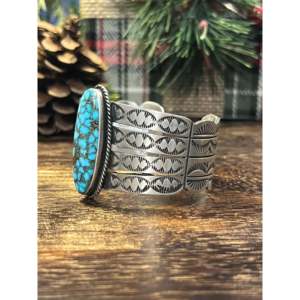 Navajo-Made High Grade Kingman & Sterling Cuff Bracelet Cultural Collectible Jewelry - Product Image 4