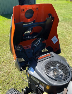 Tondeuse autoportée Husqvarna d'occasion, 48 pouces de coupe, à vendre – Fournisseur de tracteurs de jardin, expédition immédiate - Product Image 6