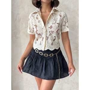 Blusa de Encaje para Mujer - Product Image 3