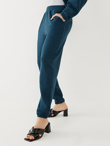 Ensemble de survêtement pour femmes, nouveau design, court, en polaire de polyester, style hip-hop, haute qualité, logo et couleur personnalisables - Product Image 6