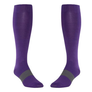 Chaussettes de football d'hiver de haute qualité, couleur unie personnalisée, écologiques, respirantes, fabriquées au Pakistan avec tissu personnalisé, invisibles et sans couture - Product Image 1