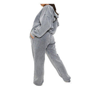 2025 Ensemble de survêtements lourds pour femmes à lavage acide personnalisé 2 pièces du fabricant pour la saison de printemps - Product Image 4