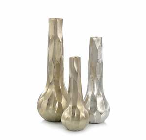 Matte Metal Flower <b>Vase</b> Offering Subtle Sophistication For Neutral Toned Contemporary Interiors And Floral Arrangement - Product Image 4