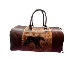 Bolsa de Viaje de Cuero Artesanal con Patrón Grabado, Bolsa de Viaje Espaciosa para Cabina, Bolsa de Almacenamiento para Viajes Cortos - Product Image 2