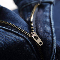 Celana Jeans Denim Pria Kualitas Terbaik untuk Musim Panas, Kancing Depan, Bernapas, Ringan, Gaya Kasual, Dapat Disesuaikan, MOQ Rendah 2 Buah