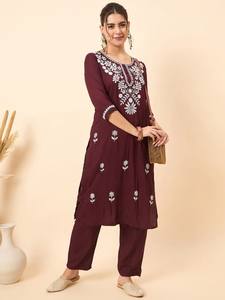 Maroon Ethnic Motifs Embroidered Chikankari Pure Cotton Kurta With <b>Trouser</b> - Product Image 6