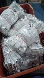 Gants de golf en cuir de mouton pour droitiers, personnalisés en gros, qualité supérieure, adhérence stable, sangle de poignet réglable, boucle auto-agrippante - Product Image 6