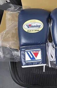 ถุงมือชกมวยมืออาชีพสีน้ำเงิน/สีเงินพร้อมโลโก้ออกแบบได้ตามต้องการ - Product Image 4