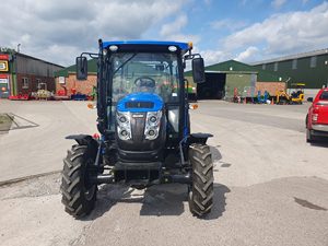 NUEVO Tractor Agrícola SOLIS 50XL 4WD con Caja de Cambios de 50 HP, Transmisión por Engranajes para Motor, Bomba de Tractor Agrícola de Alta Potencia, Rodamientos con Garantía de Más de 5 Años - Product Image 2