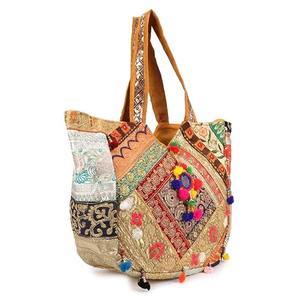 Mode féminine Banjara sac énorme Patchwork et brodé multicolore fermeture à glissière toile sacs en toile pour femmes - Product Image 1