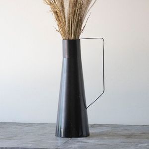 Vase à fleurs en fer de qualité supérieure Finition faite à la main d'inspiration antique pour les mariages et les événements spéciaux - Product Image 2