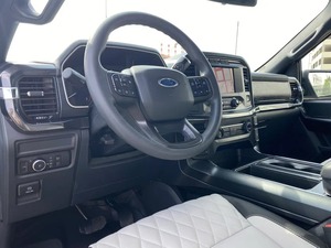 Ford F-150 2.7 AT 4x4 essence automatique, intérieur cuir, conduite à gauche - Product Image 4