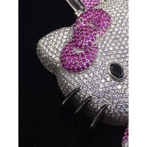 Pendentif Chat de Dessin Animé Entièrement Sertie de Moissanite VVS Taille Ronde Brillante 3 pouces en Argent 925, Dos Solide, Passe le Test du Diamant, Style Hip Hop - Product Image 4