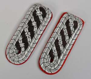 Planches d'épaule uniformes professionnelles Accessoires uniformes de haute qualité personnalisés Planches d'épaule de cérémonie - Product Image 1