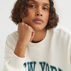 เสื้อกันหนาวผู้หญิง เสื้อกันหนาวผู้หญิงขั้นต่ําขั้นต่ําแฟชั่นลําลองแขนยาวเสื้อเหงื่อผู้หญิงขนาดบวกเสื้อฮู้ดและเสื้อสเวตเตอร์ - Product Image 4