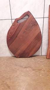 Planche à fromage Style Royal Designer Planche à découper personnalisée en bois fini Planche à découper pour légumes/fruits Ustensiles de cuisine - Product Image 2