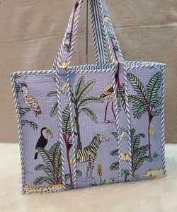 Por encargo en color azul océano kantha bordado y diseño animal impreso bolsas de la compra de 100% tela de algodón para la reventa - Product Image 4