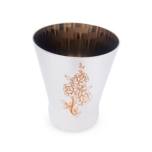 Verre à pied en acier inoxydable imprimé au laser pour l'eau, le lait, le jus - Product Image 1