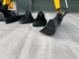 Factory Price Used New Top Notch JCB 15C-1 Mini Excavator Crawler 1.9 Ton Good Condition for Engine High Digging Power 2 - Product Image 3