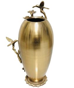 Jarrón decorativo de latón con ramas de árboles esculpidas y diseño de pájaros perfecto para interiores de casas de lujo y centro de mesa artístico. - Product Image 2