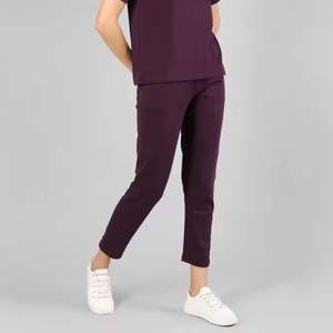 Ensemble deux pièces personnalisé pour femmes fabricant OEM crop top et pantalon vêtements de détente vente en gros - Product Image 5