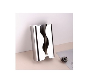 Atractivo soporte de pañuelos de acero inoxidable montado en la pared con un diseño elegante, perfecto para mantener un espacio limpio y organizado - Product Image 4