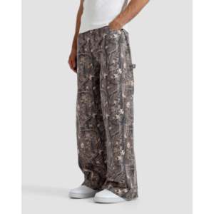 Factory Direct Men's Denim <b>Jeans</b> <b>Embroidered</b> Denim Custom Logo Available - Product Image 1