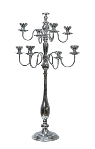 Candelabro de Cinco Brazos de Plata Atemporal con Diseño Clásico Hecho a Mano para una Decoración Elegante del Hogar - Product Image 4