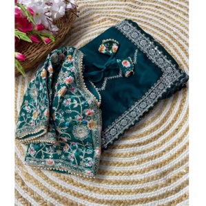 Saree imprimé léger de haute qualité pour le bureau et une utilisation décontractée dans plusieurs options de couleur en grande quantité - Product Image 1