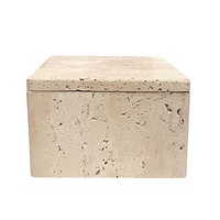 Boîte de rangement en pierre de travertin élégante, design minimaliste et durable, idéale pour organiser les accessoires dans une décoration intérieure moderne et élégante
