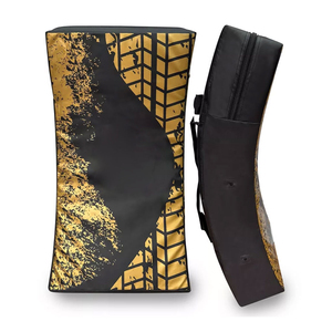 Bouclier de frappe MMA robuste de haute qualité, 100 % cuir, tissu personnalisé, design respirant pour l'entraînement aux arts martiaux et la remise en forme des hommes - Product Image 2