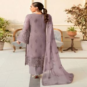 Robes pour dames-Ensemble complet Shalwar Kameez de qualité supérieure - Product Image 2