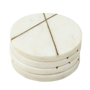 Incrustation linéaire en laiton marbre blanc gris taille personnalisée pierre de marbre de luxe et incrustation de métal sous-verre de tasse pour thé ou café - Product Image 1