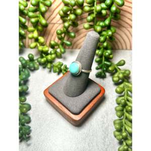 Navajo-Made Fine Jewelry Kingman Turquoise & Sterling <b>Silver</b> <b>Statement</b> <b>Ring</b> Size 7.5 for Everyday Wear - Product Image 3