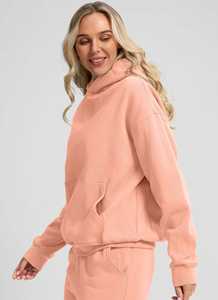 Sweat à capuche en molleton de pêche pour femme, doux et chaud, pull à manches longues, poche kangourou, option de logo personnalisé, confortable, décontracté, respirant à l'avant - Product Image 2