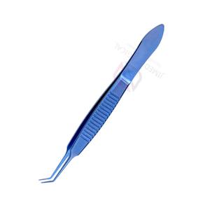 คีมผ่าตัดตาแบบมีมุมเคลือบสีน้ำเงินเกรดทางการแพทย์ ทำจากสแตนเลส สำหรับการผ่าตัดขนาดเล็ก ใช้สำหรับงานที่ต้องการความแม่นยำ - Product Image 4