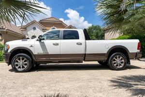 RAM 3500 Laramie Longhorn Crew Cab 2020 Usado (LHD/RHD) - Product Image 5