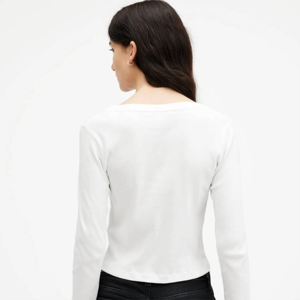 T-shirt Henley blanc à manches longues pour femme, col rond, détails boutonnés, coupe ajustée, décontracté, en coton tricoté - Product Image 4