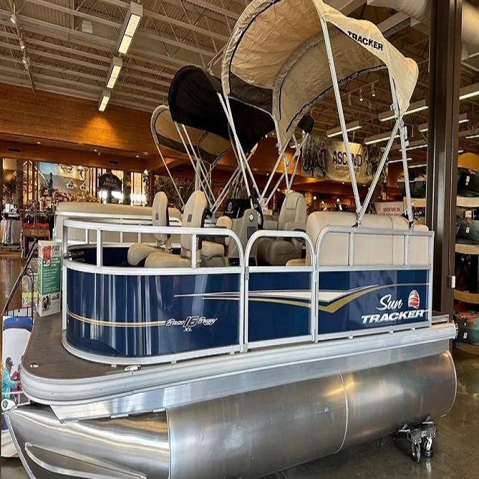 Сделка на аккуратно чистый солнцезащитный трекер SportFish 22 DLX, баржа для вечеринок 22 XP3, басовый Багги 16 XL, SportFish 20 DLX, с прицепом