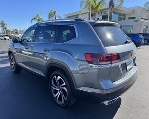 Volkswagen Atlas SEL Premium SUV 2021 en excellent état - Prêt à être expédié - Product Image 3