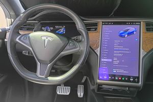 Excelente estado, Tesla Model X Performance Dual-Motor AWD usado del 2019 - Product Image 3