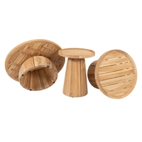 Ensemble de tables basses contemporaines en teck Kurnia Java, écologiques et stables, tables gigognes modernes, luxe pour salon, villa, resort, maison