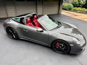 Porsche 911 Targa 4S Coupé de Lujo Usado 2019, Deportivo con Tracción Total (AWD), Interior de Cuero, Caja de Cambios Automática LHD, Listo para Exportación - Product Image 4