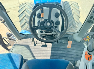 New-Holland 20HP 4WD Tracteur agricole à pied avec pompe à engrenages et boîte de vitesses-Multifonctionnel en stock - Product Image 6