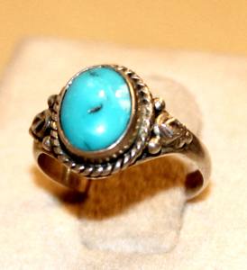 Bague unisexe fabriquée à la main en pierre précieuse turquoise Cadeau de mariage naturel avec plaqué or rose pour la fête ou l'anniversaire d'une femme - Product Image 6