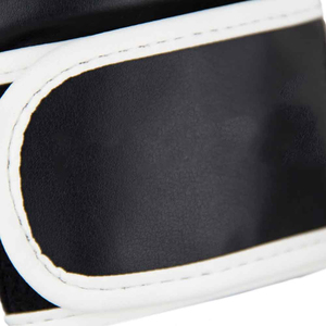 Top Trending MMA Sparring Guantes Logotipo personalizado Color sólido Cuero transpirable Material de PVC para Artes Marciales Boxeo Inmejorable - Product Image 4